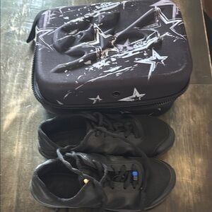 Black GK Cheer Athletic Shoes with Star Print Case
